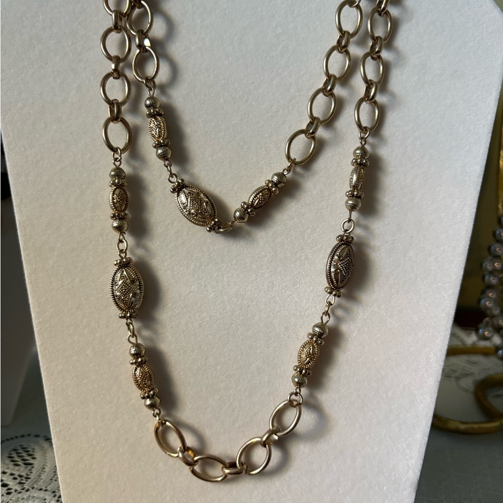 Elegant Gold-Tone Necklace